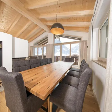 Chalet With Sauna Near Bus