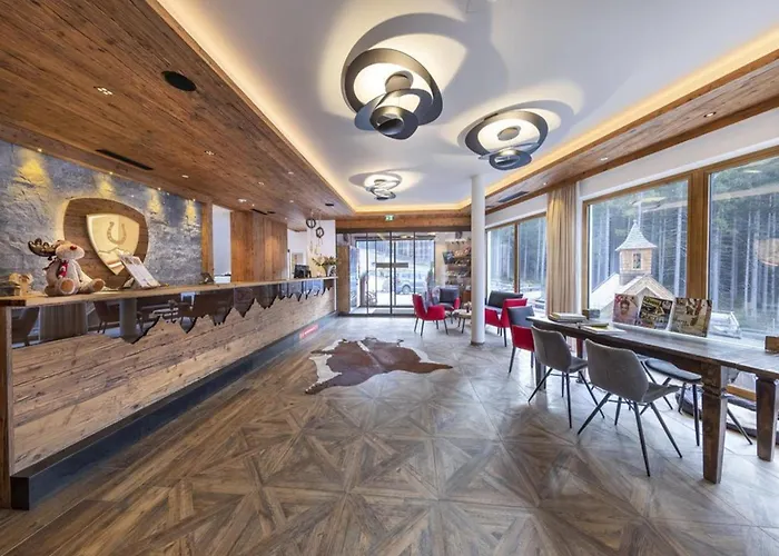 Chalet With Sauna Near Bus *