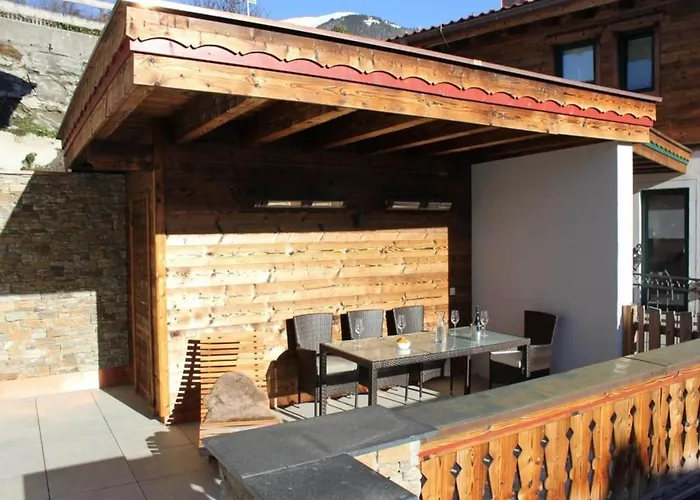 Serene With Sauna Near Bus