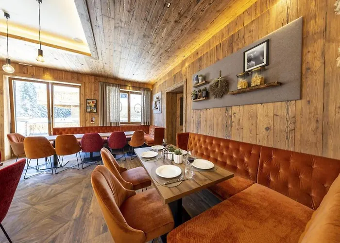 シャレー Serene With Sauna Near Bus