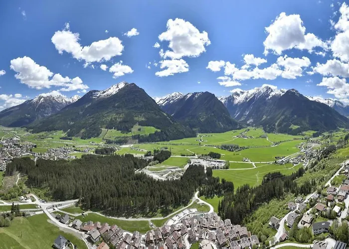 Serene With Sauna Near Bus Alpstuga