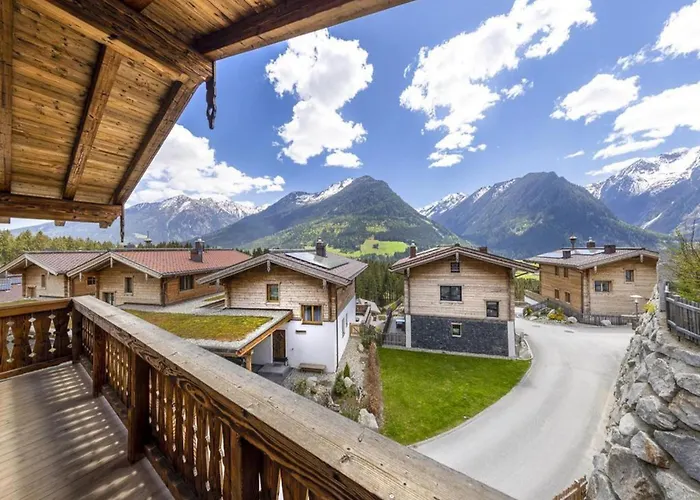 Chalet With Sauna Near Bus
